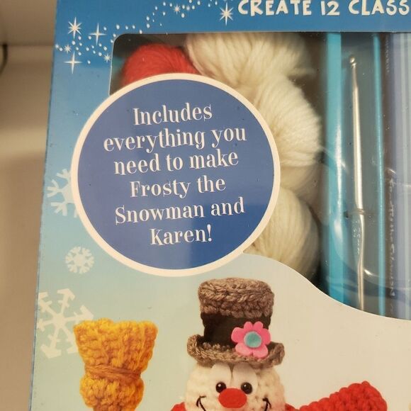 Frosty the Snowman Winter Theme Crochet Crafting Kit - Picture 3 of 8